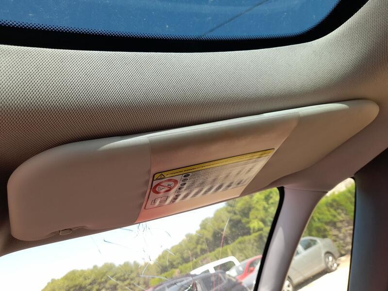 Recambio de parasol derecho para fiat 500l (351_, 352_) 1.4 (199lyb1b) referencia OEM IAM 735595126  