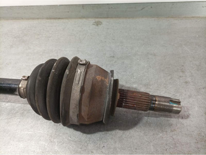 Recambio de transmision delantera derecha para opel mokka selective referencia OEM IAM 64522003 688279405 