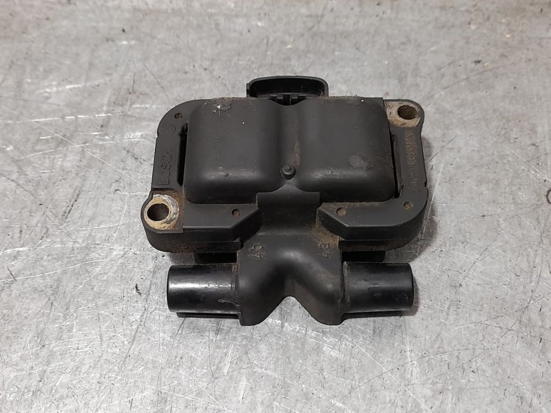 Recambio de bobina encendido para smart coupe edition bluemotion referencia OEM IAM 0003100V004 0221503022 BOSCH