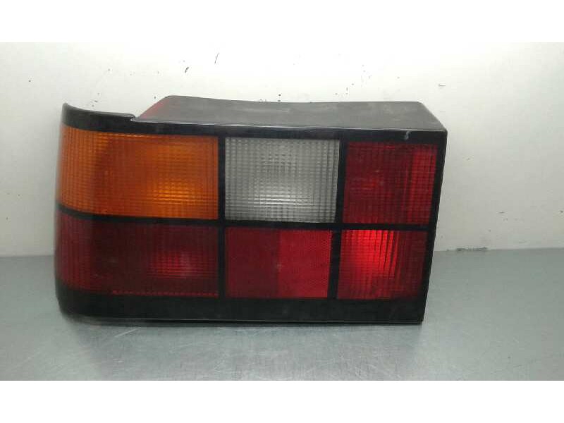 Recambio de piloto trasero izquierdo para volvo serie 440 referencia OEM IAM   