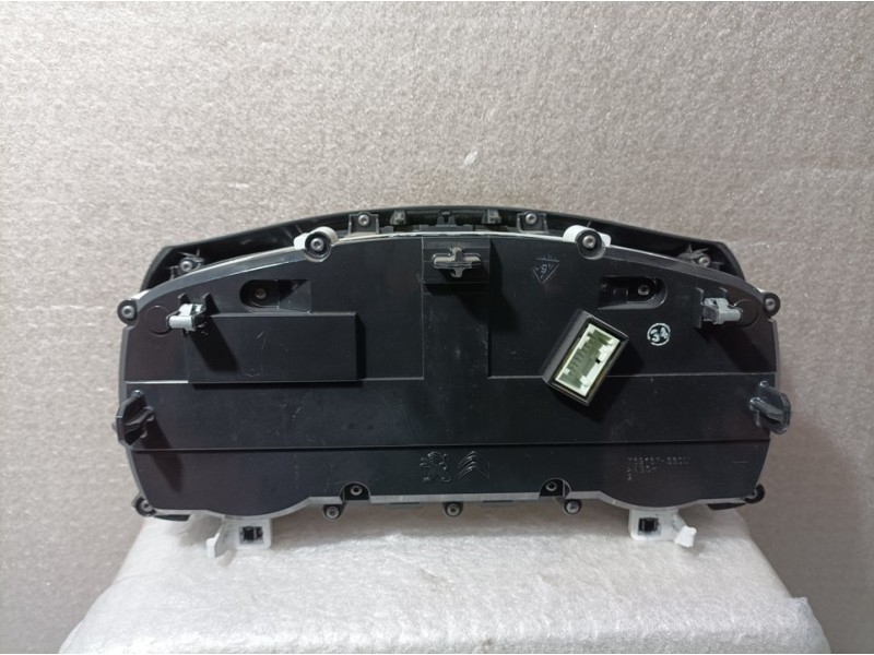 Recambio de cuadro instrumentos para citroën c3 feel referencia OEM IAM 9832140580  