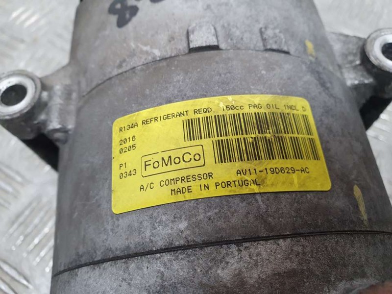 Recambio de compresor aire acondicionado para ford fiesta (ccn) ambiente referencia OEM IAM AV1119D629AC  