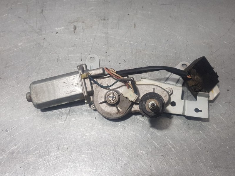 Recambio de motor limpia trasero para chevrolet aveo ls referencia OEM IAM 96423823  8 PINS