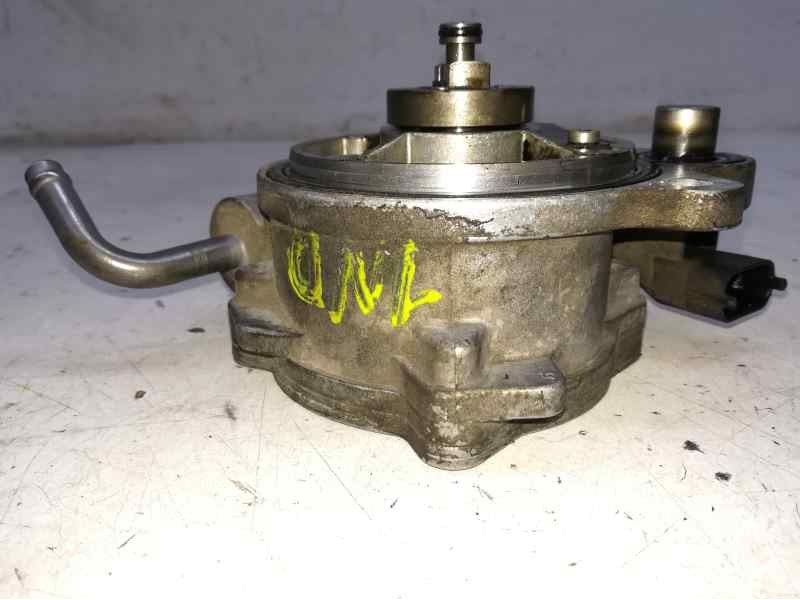 Recambio de depresor freno / bomba vacio para toyota auris 1.4 turbodiesel cat referencia OEM IAM 09030756  LUK