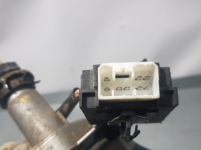 Recambio de motor limpia trasero para chevrolet aveo ls referencia OEM IAM 96423823  8 PINS