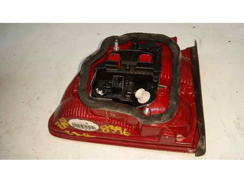 Recambio de piloto trasero izquierdo para volkswagen touran (1t3) advance referencia OEM IAM   INTERIOR