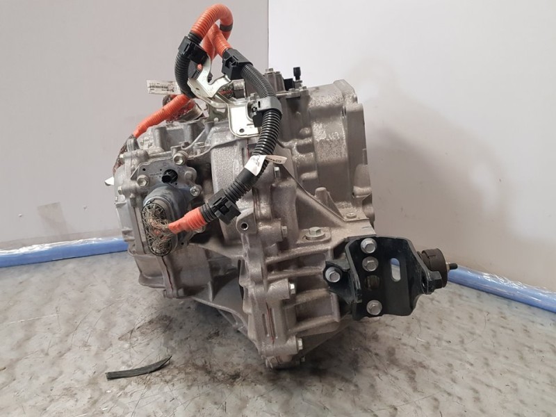 Recambio de caja cambios para toyota auris touring sports (e18) hybrid active referencia OEM IAM P9101418 620W260 AUTOMATICA