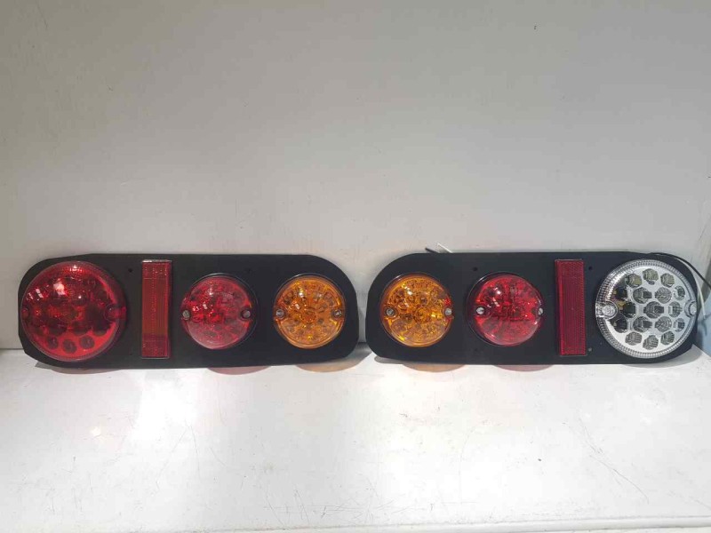 Recambio de piloto trasero derecho para nissan terrano/terrano.ii (r20) 2.7 turbodiesel referencia OEM IAM S6079LED PILOTO TRAS 