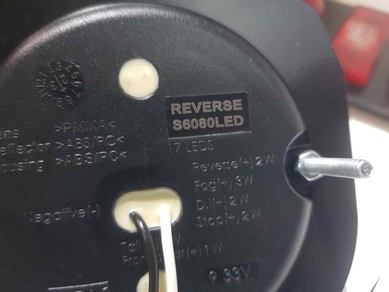 Recambio de piloto trasero derecho para nissan terrano/terrano.ii (r20) 2.7 turbodiesel referencia OEM IAM S6079LED PILOTO TRAS 