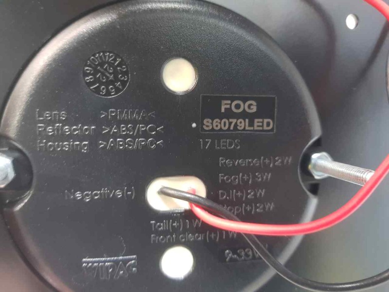 Recambio de piloto trasero derecho para nissan terrano/terrano.ii (r20) 2.7 turbodiesel referencia OEM IAM S6079LED PILOTO TRAS 