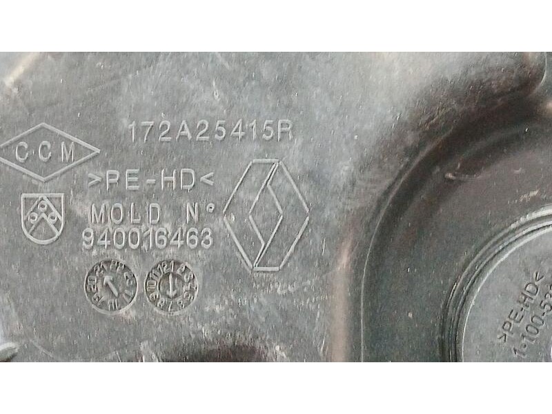 Recambio de deposito adblue para renault clio v experience referencia OEM IAM 172A25415R  