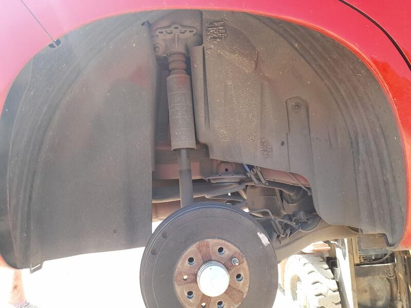 Recambio de plastico pase rueda tras. dch. para fiat 500l (351_, 352_) 1.4 (199lyb1b) referencia OEM IAM 51939071  