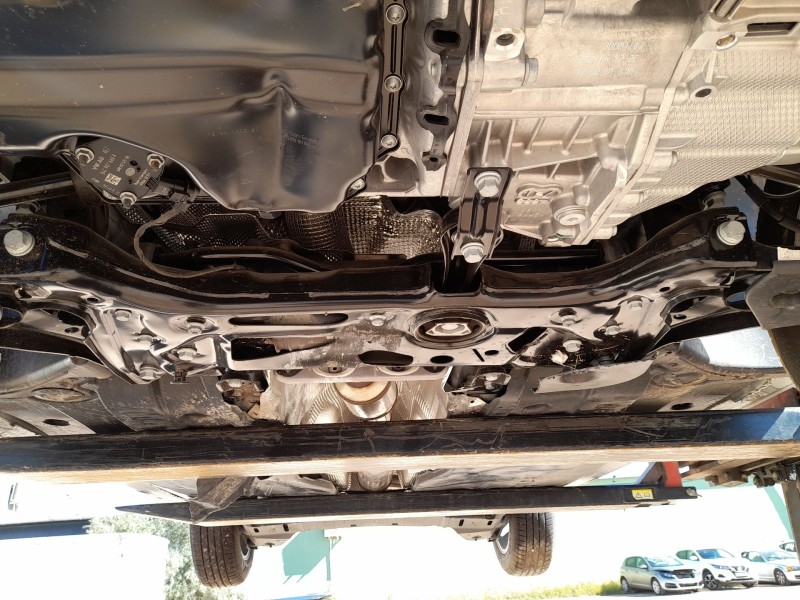 Recambio de puente delantero para skoda octavia iv (nx3, nn3, pv3) 1.5 tsi referencia OEM IAM 5WA199315F  