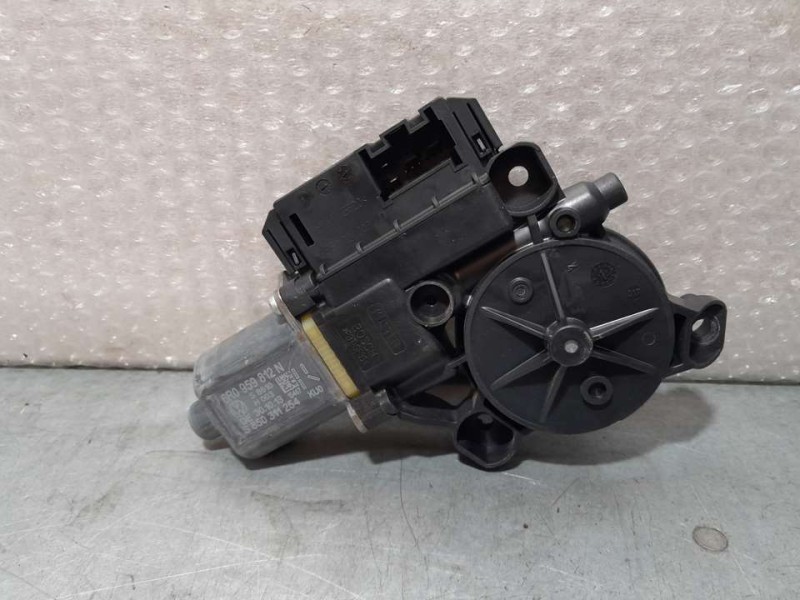 Recambio de motor elevalunas trasero derecho para volkswagen polo (6r1) advance referencia OEM IAM 6R0959812N  5 PINES