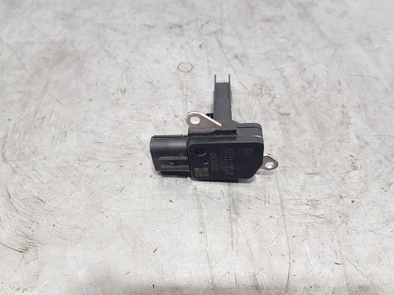 Recambio de caudalimetro para toyota prius (_w3_) 1.8 hybrid (zvw3_) referencia OEM IAM 2220428010 DENSO 1974005310