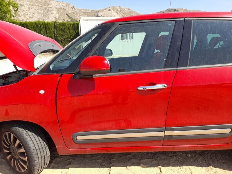 Recambio de puerta delantera izquierda para fiat 500l (351_, 352_) 1.4 (199lyb1b) referencia OEM IAM 51883217  