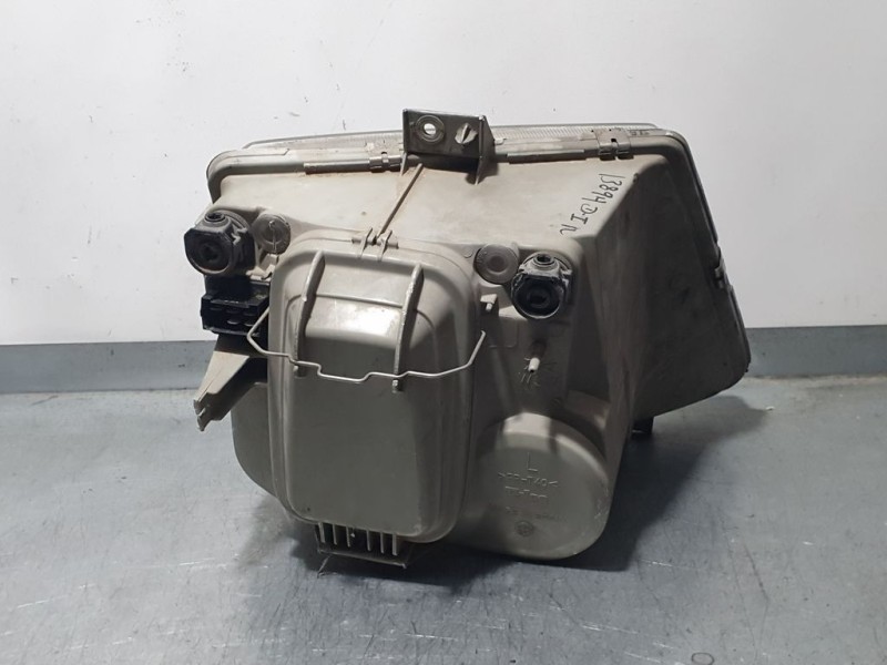 Recambio de faro izquierdo para mercedes-benz vito (w638) combi 112 cdi (638.194) referencia OEM IAM A0038269390  