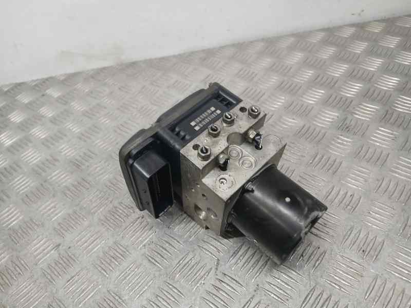 Recambio de abs para bmw serie 5 berlina (e60) 520d referencia OEM IAM 6783360 6783362 