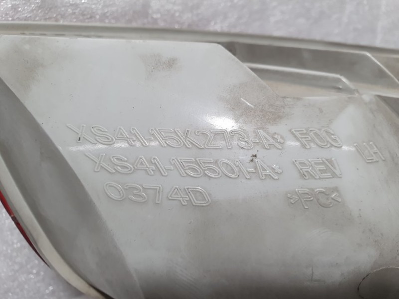 Recambio de piloto trasero izquierdo paragolpes para ford focus berlina (cak) ghia referencia OEM IAM XS4115K273A XS4115501A 