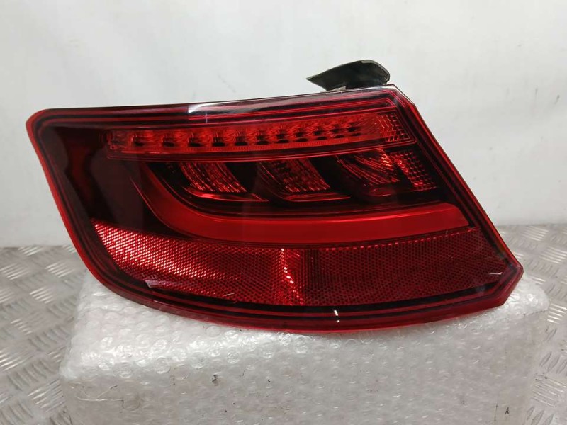 Recambio de piloto trasero izquierdo para audi a3 sportback (8va) ambiente referencia OEM IAM 8V4945095A 81100102 EXTERIOR