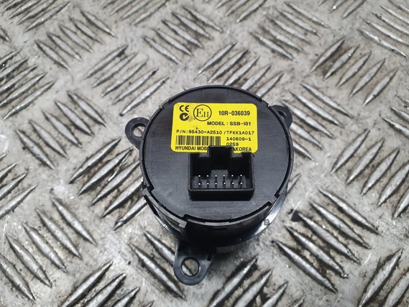 Recambio de boton start/stop para kia pro_cee´d ( ) gt referencia OEM IAM 95430A2510  