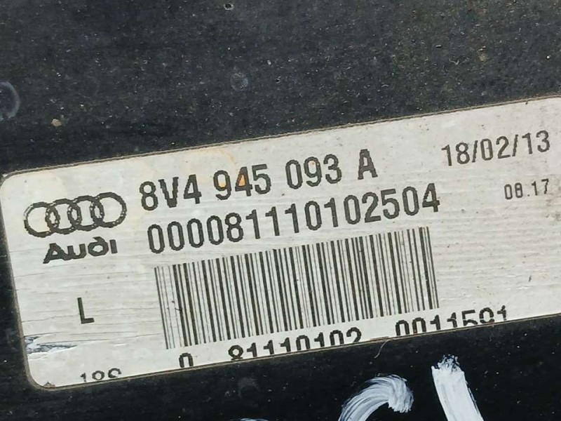 Recambio de piloto trasero izquierdo para audi a3 sportback (8va) ambiente referencia OEM IAM 8V4945093A 81110102 INTERIOR