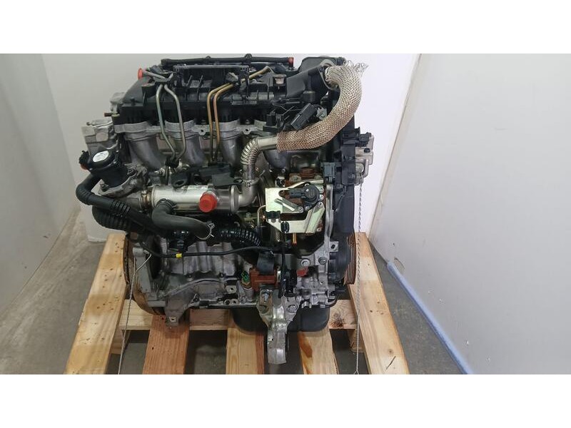 Recambio de motor completo para citroën c4 berlina collection referencia OEM IAM 9HY INYECCION BOSCH 3009953 