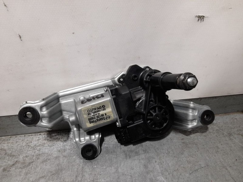 Recambio de motor limpia trasero para ssangyong xlv crystal 4x2 referencia OEM IAM   