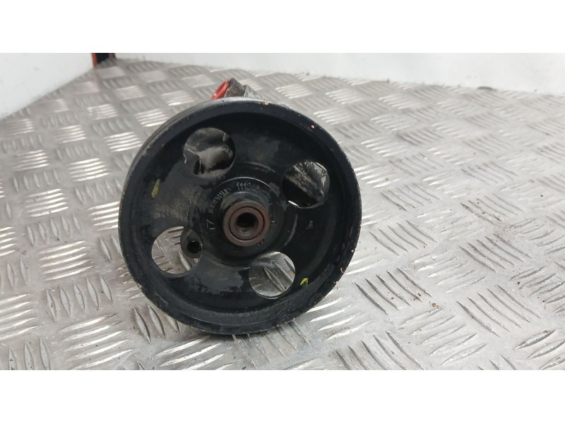 Recambio de bomba direccion para renault trafic ii furgoneta (fl) 1.9 dci 80 (fl0b) referencia OEM IAM 491100246R DELPHI 2608133