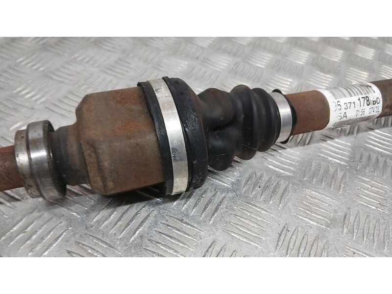 Recambio de transmision delantera derecha para citroën c4 berlina collection referencia OEM IAM 963717880  