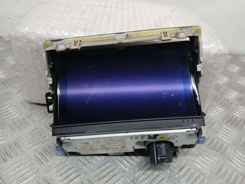 Recambio de sistema navegacion gps para audi a3 sportback (8va) ambiente referencia OEM IAM 8V0857273J QFAD011C ALPINE