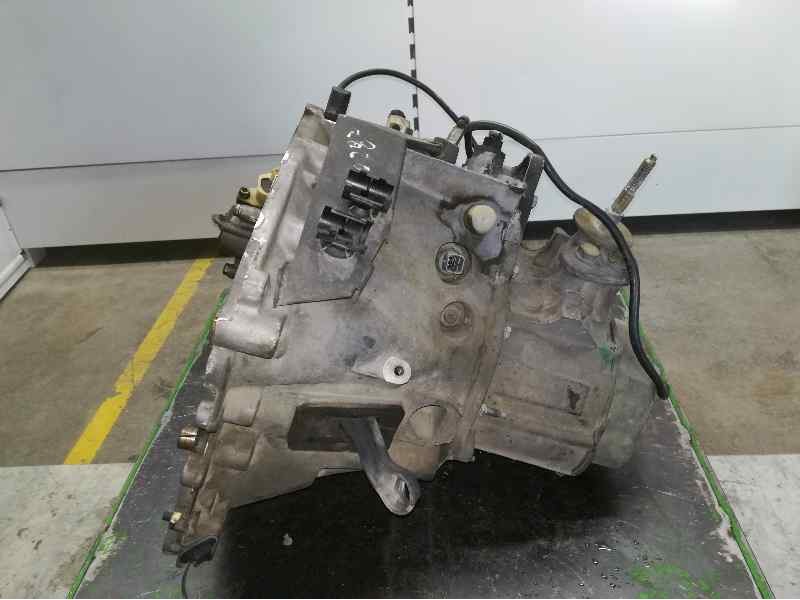 Recambio de caja cambios para peugeot 206 berlina xr referencia OEM IAM 20DL72 3082756A 5VELOCIDADES