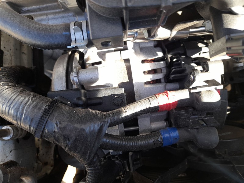 Recambio de alternador para kia stonic (yb) 1.0 t-gdi eco-dynamics+ referencia OEM IAM 3630007000  