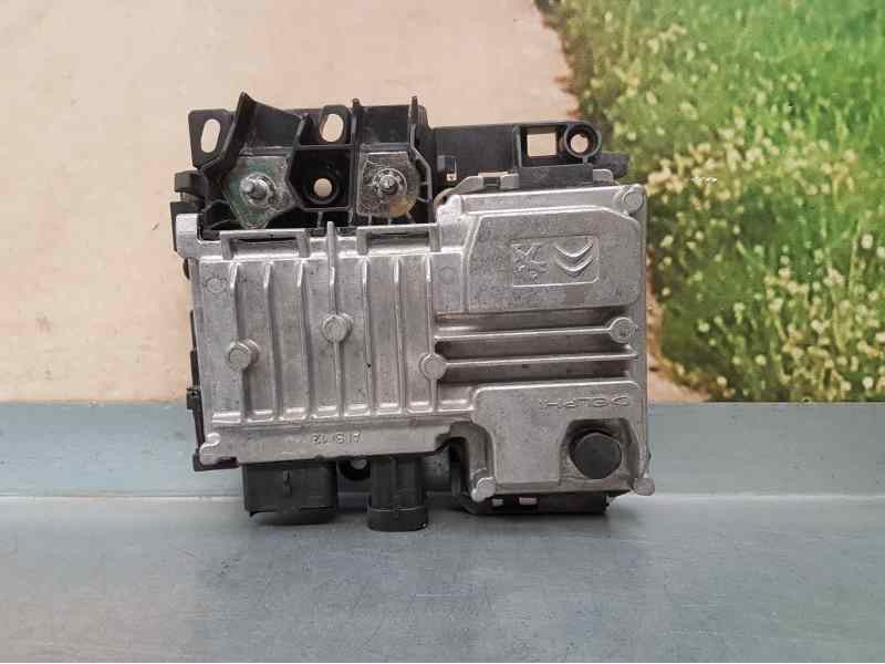 Recambio de centralita start / stop para peugeot 2008 (--.2013) allure referencia OEM IAM 9819596180 28535616 DELPHI