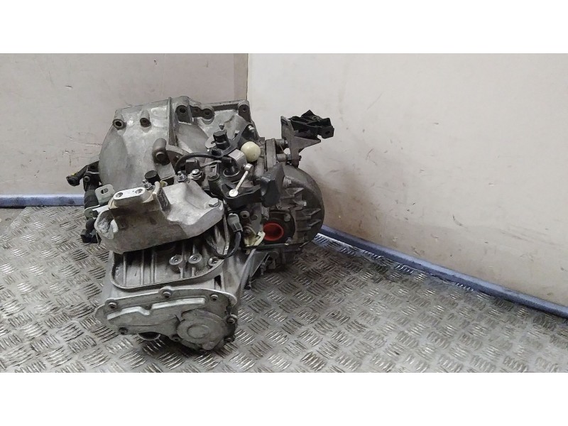 Recambio de caja cambios para citroën c4 grand picasso ii (da_, de_) 1.6 hdi / bluehdi 115 referencia OEM IAM 20MB32  6VELOCIDAD