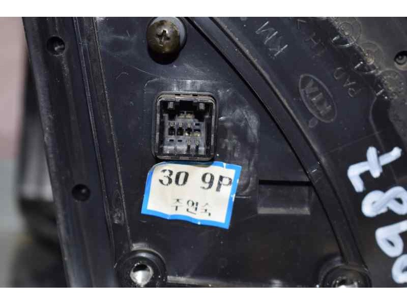 Recambio de retrovisor izquierdo para kia sportage active 4x4 referencia OEM IAM  5 PINS ELECTRICO