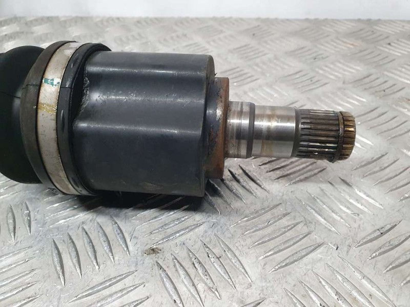 Recambio de transmision delantera izquierda para ssangyong xlv crystal 4x2 referencia OEM IAM 4130035100  