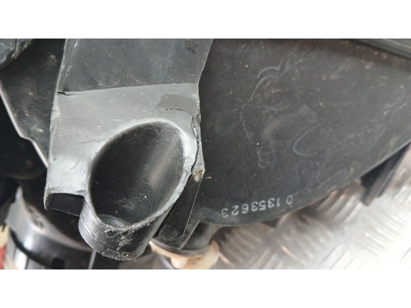 Recambio de faro derecho para renault kangoo (kc0/1_) d 65 1.9 (kc0e, kc02, kc0j, kc0n) referencia OEM IAM 260105328R ROZADO PAT