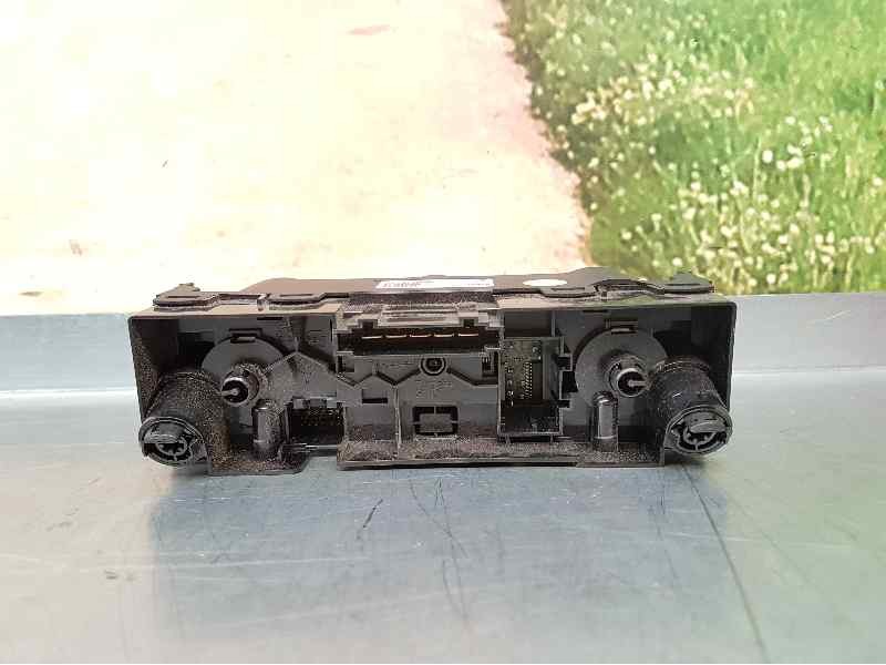 Recambio de mando calefaccion / aire acondicionado para seat ibiza (6p1) style connect referencia OEM IAM 6P0820045E E10816971 V