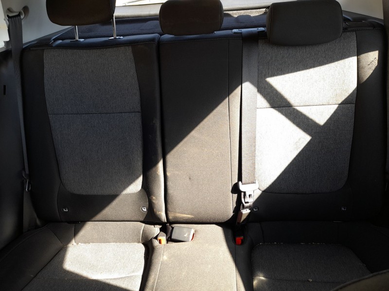 Recambio de asientos traseros para kia stonic (yb) 1.0 t-gdi eco-dynamics+ referencia OEM IAM   