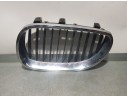 Recambio de rejilla delantera para bmw serie 5 berlina (e60) 520d referencia OEM IAM 51137027061  IZQ