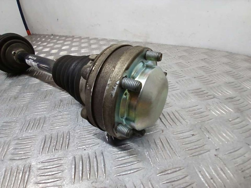 Recambio de transmision delantera izquierda para audi a3 sportback (8va) ambiente referencia OEM IAM 5Q0407271AR  