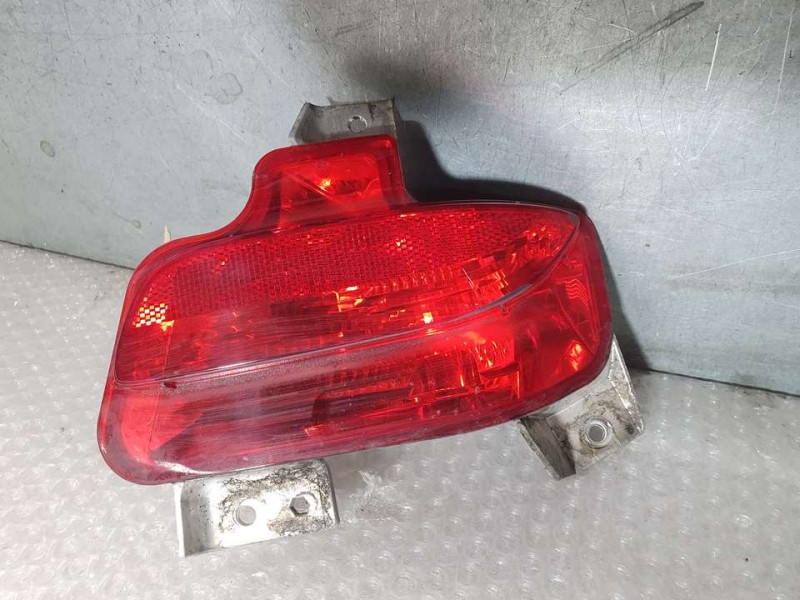 Recambio de piloto trasero derecho paragolpes para opel zafira tourer edition referencia OEM IAM 13278791 428448700 