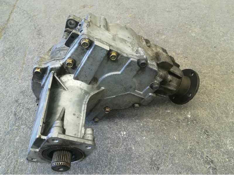 Recambio de caja transfer para kia sportage active 4x4 referencia OEM IAM JMVGT 051002474 