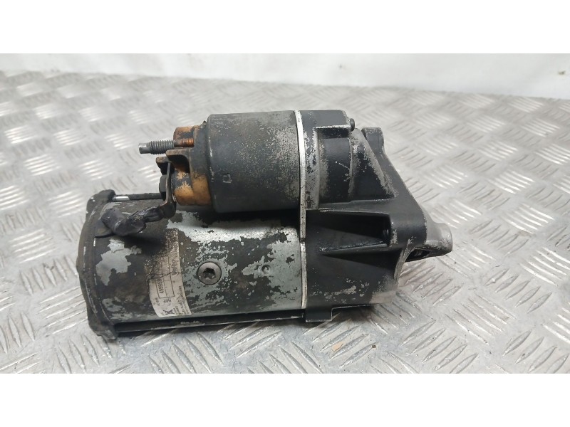Recambio de motor arranque para renault trafic ii furgoneta (fl) 1.9 dci 80 (fl0b) referencia OEM IAM 7711134792 D7R44 C188987R