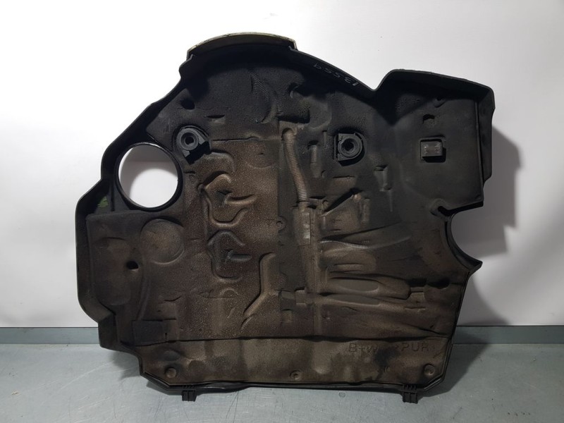 Recambio de tapa motor para bmw serie 5 berlina (e60) 520d referencia OEM IAM 111477997410  