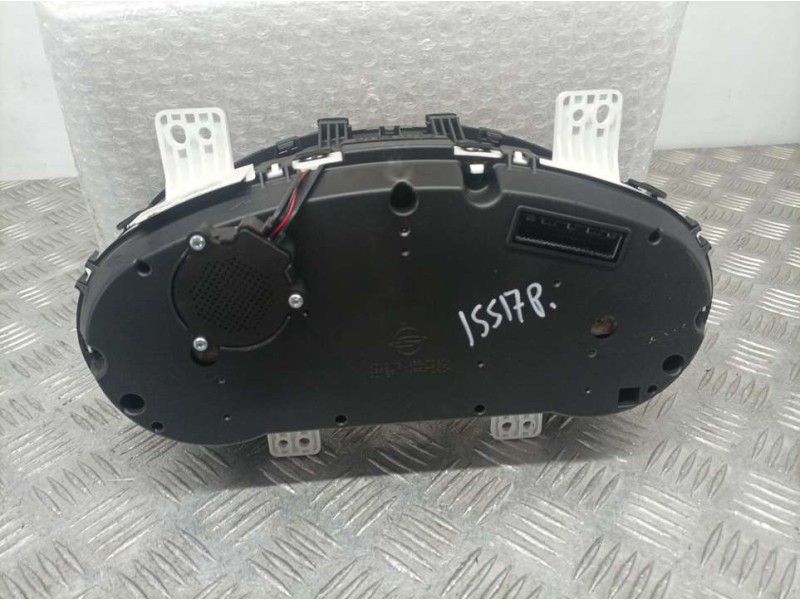 Recambio de cuadro instrumentos para ssangyong tivoli line 4x2 referencia OEM IAM 8022035260  