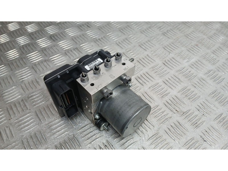 Recambio de abs para peugeot 5008 (0u_, 0e_) 1.6 hdi referencia OEM IAM 9674677580  0265230881