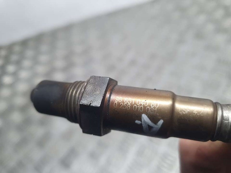 Recambio de sonda lambda para peugeot 3008 gt line referencia OEM IAM 9665104080 0258010081 BOSCH