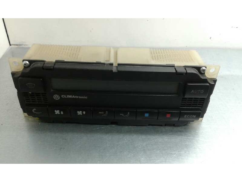 Recambio de mando climatizador para volkswagen passat berlina (3b2) referencia OEM IAM 5HB00761710  5HB00761710